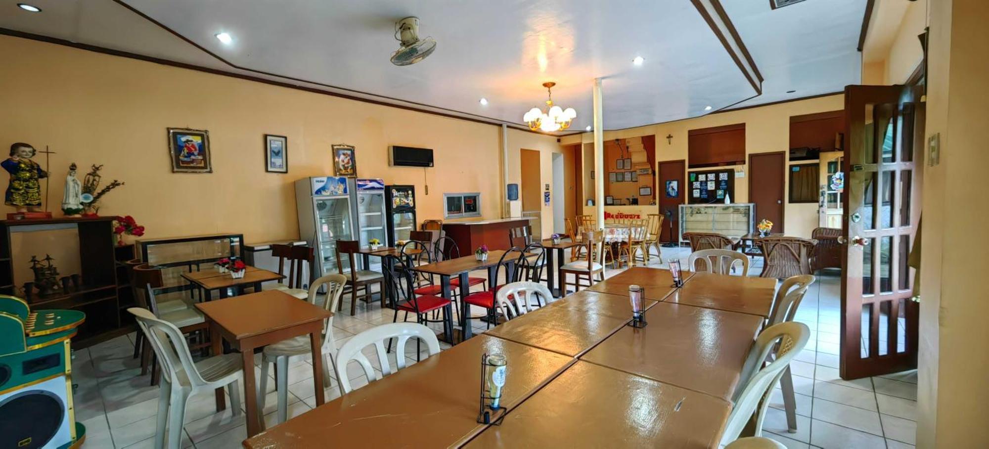 Oyo 1038 William Hearts Pension Puerto Princesa Extérieur photo