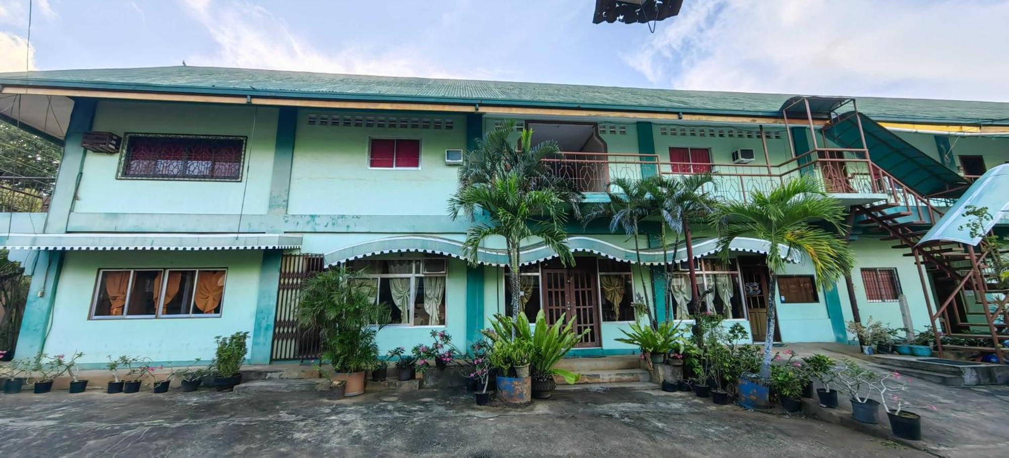Oyo 1038 William Hearts Pension Puerto Princesa Extérieur photo